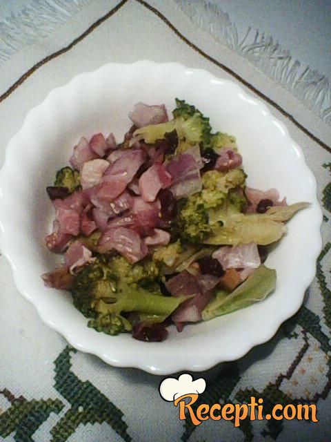 Salata od brokolija