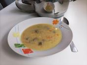 Juneća čorba sa kiselim mlekom